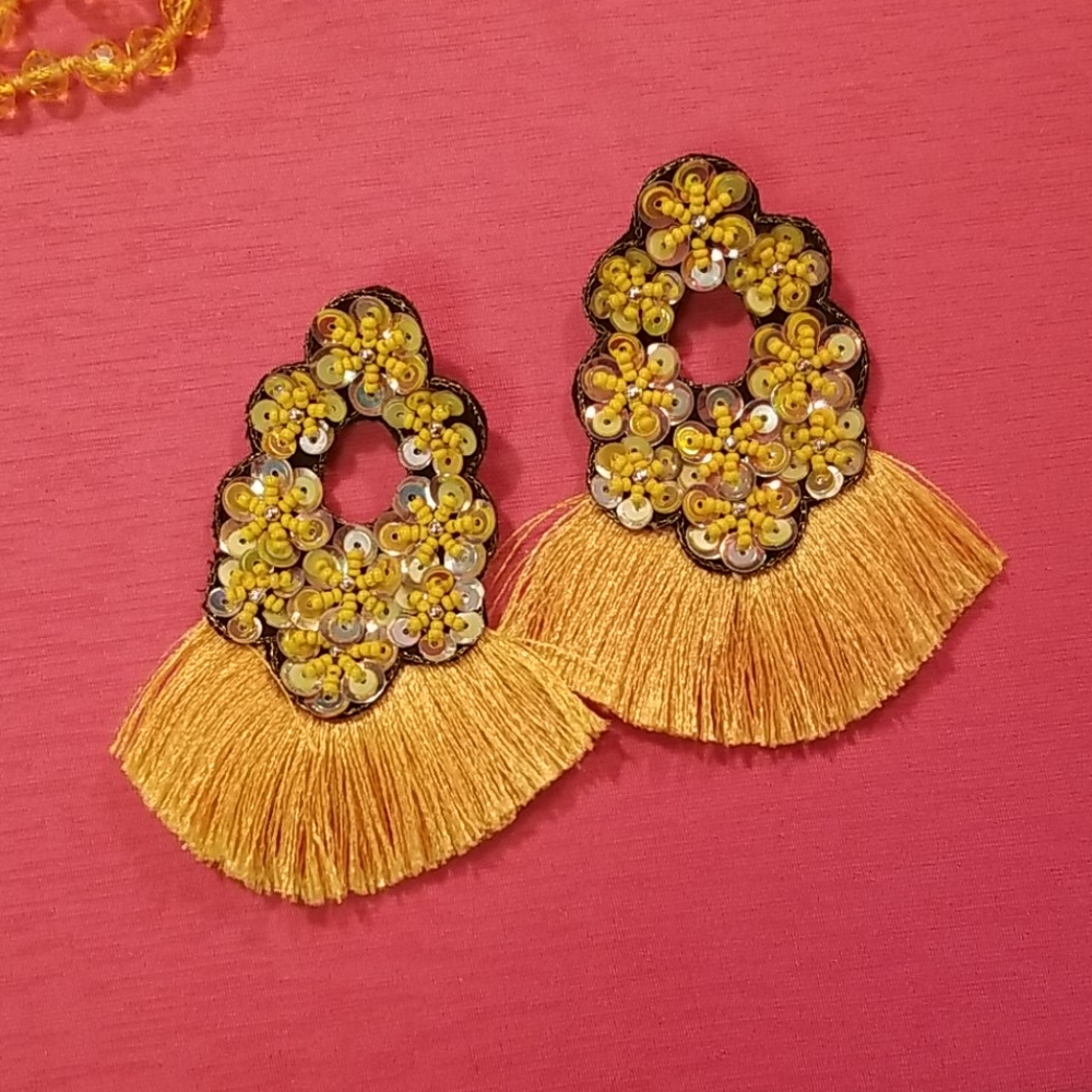 Necklace & Earring Set - Picture 2 of 2